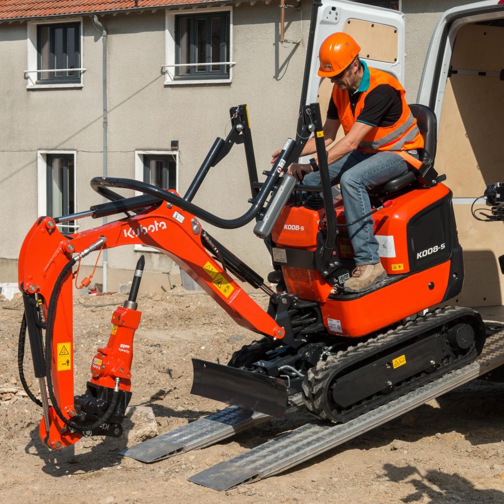 MiniExcavators Kubota K0085 Kubota