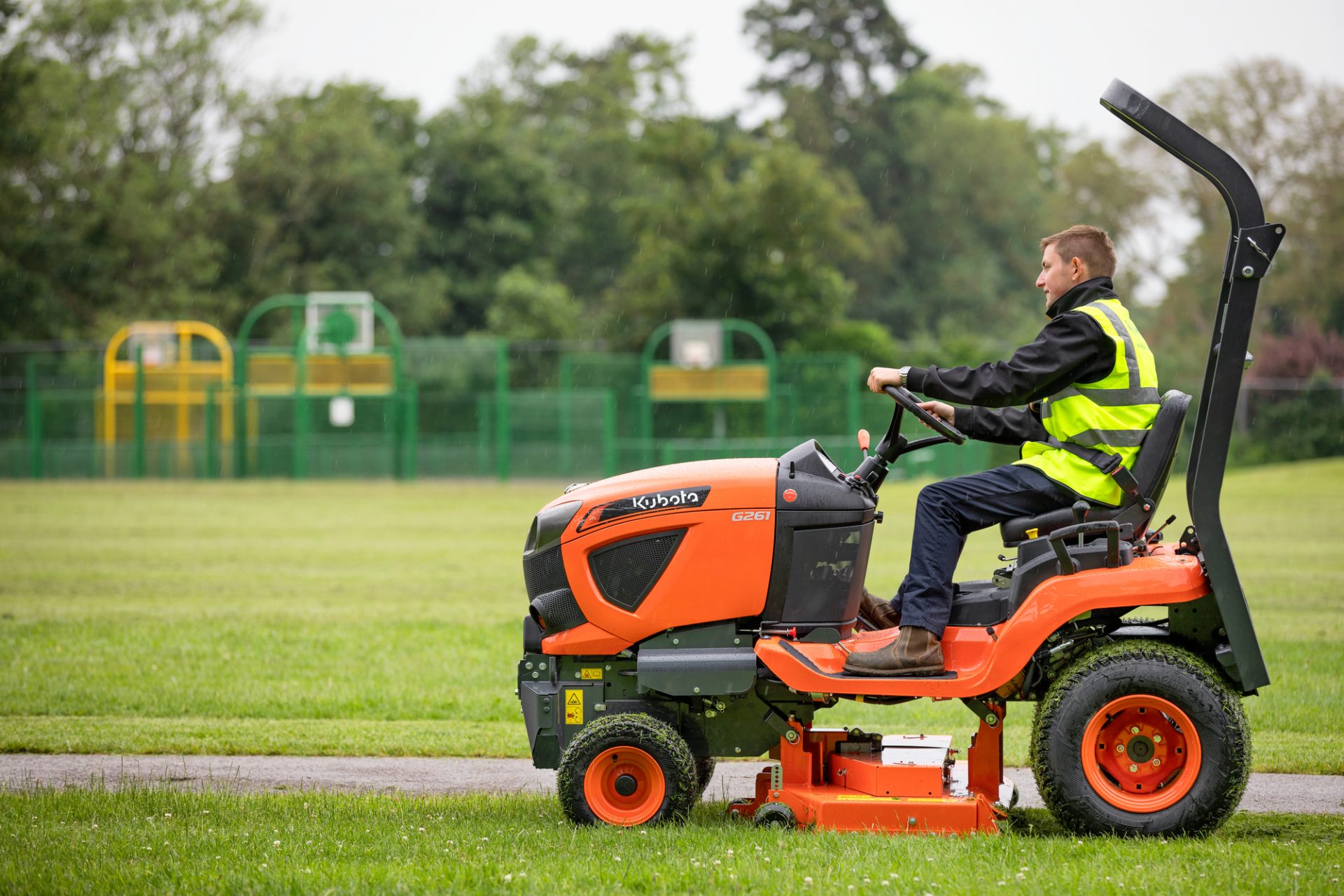 mowers-kubota-g-series-kubota